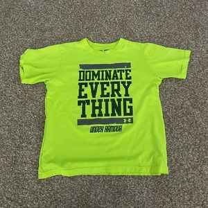 5/$25 Boys Under Armour T-shirt Size Youth Medium